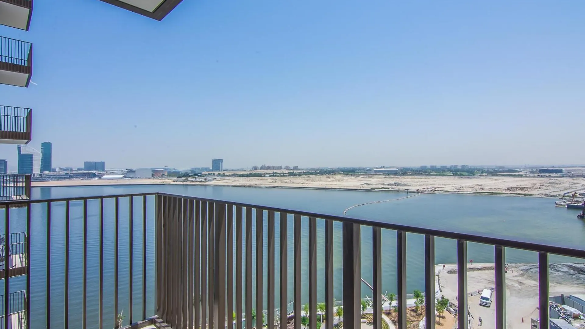 Apartment Brand New Stylish 2 Bedroom With Balcony Dubai United Arab Emirates